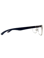 Gafas para mujer en Óptica Servivisión en el centro de Bogotá.