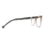 Gafas para mujer en Óptica Servivisión en el centro de Bogotá.